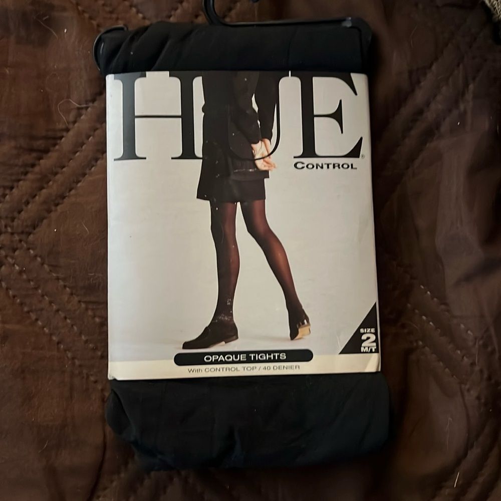 New Hue Opaque control top Tights #4690 Size 2 Black NWT